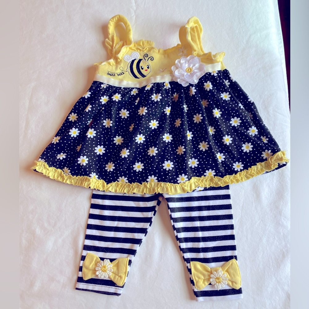 Bumble bee and daisy two piece play set